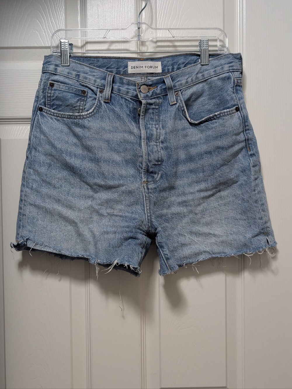 DENIM FORUM The Yoko Mid Thigh Short Size 29 Jean Aritizia